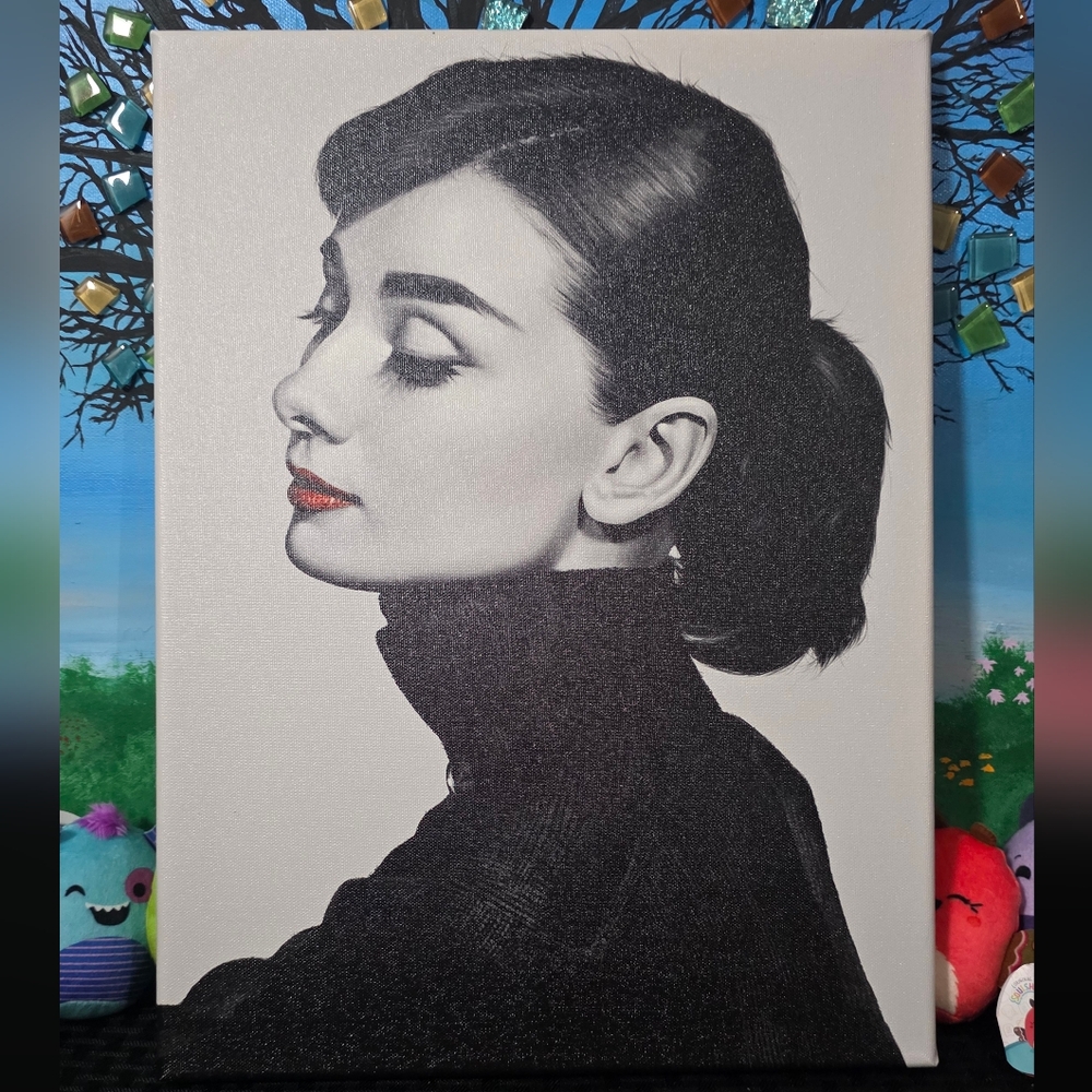 Audrey Hepburn Elegant Black and White Portrait Canvas Art
